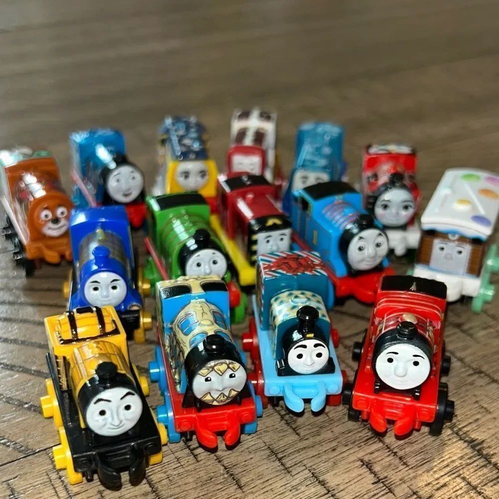 Thomas & Friends 15 piece Mini Train 🚂 Set P36D